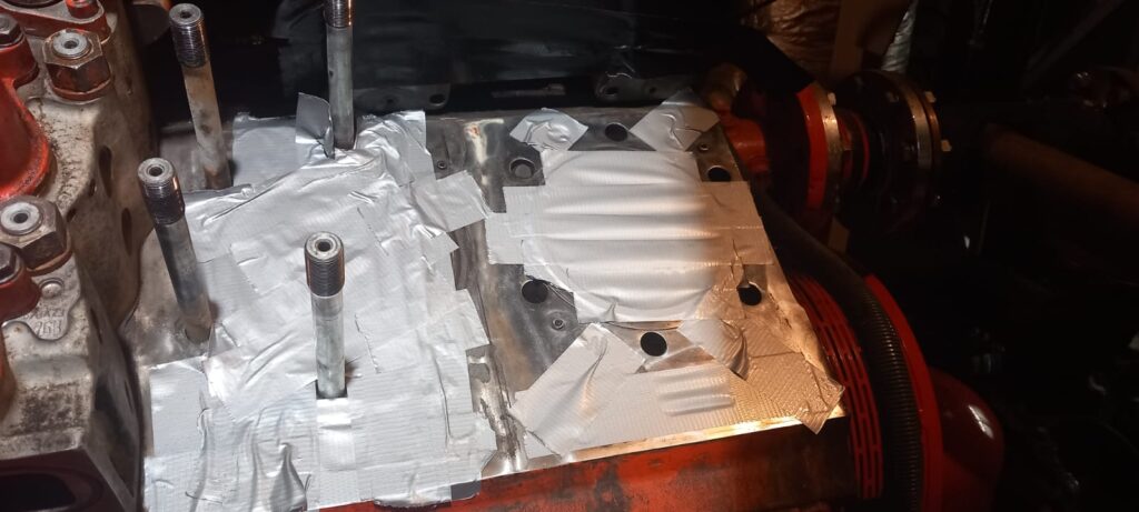 Seized and damaged head stud on power generation turbine prior to onsite removal